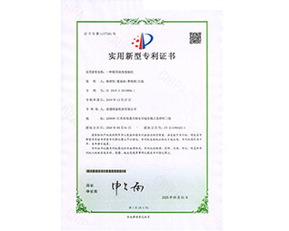 一種船用高效卷板機(jī)